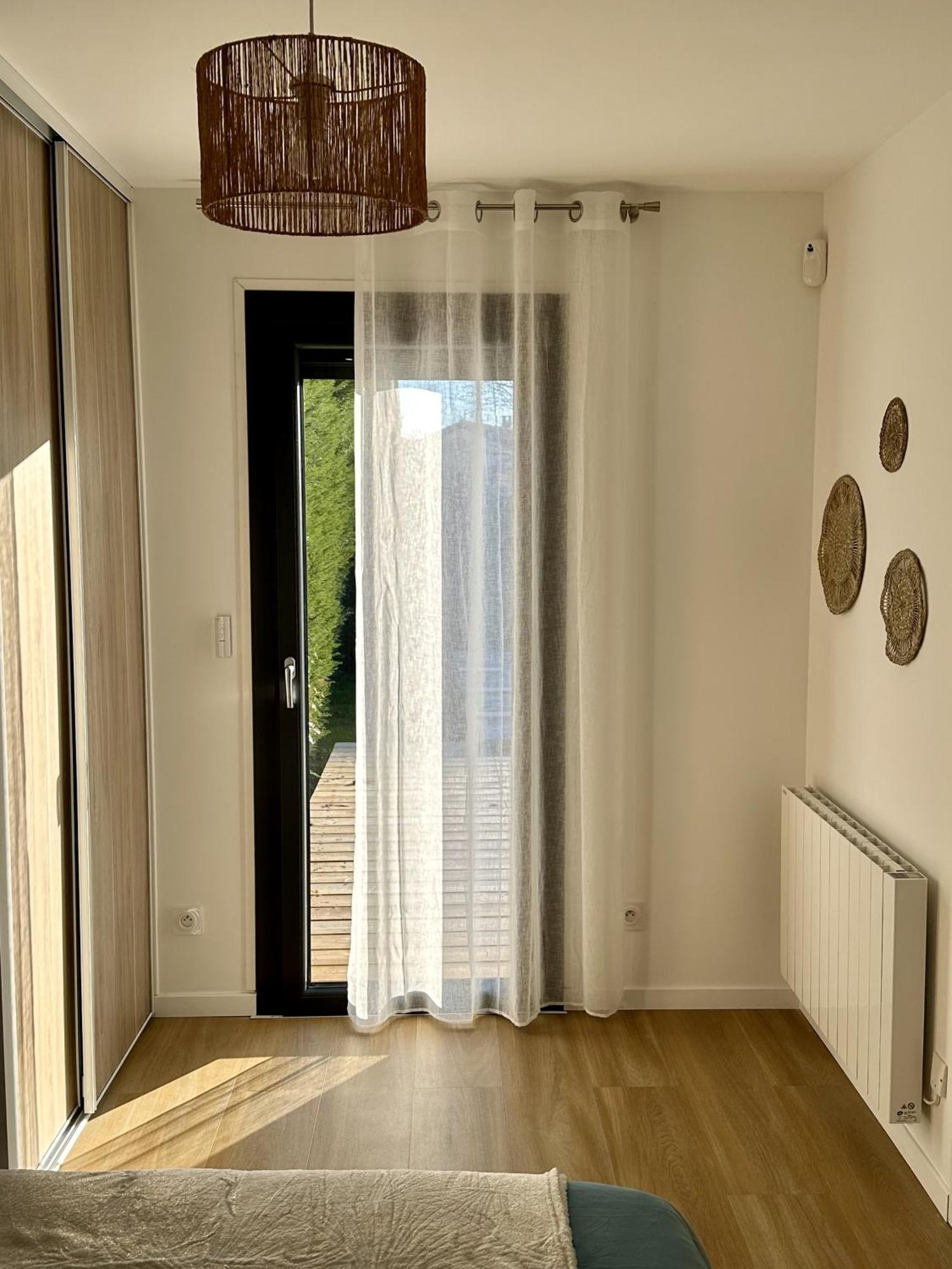 Sunny House - Villa 4 Chambres - Saint Genis Les Ollieres エクステリア 写真